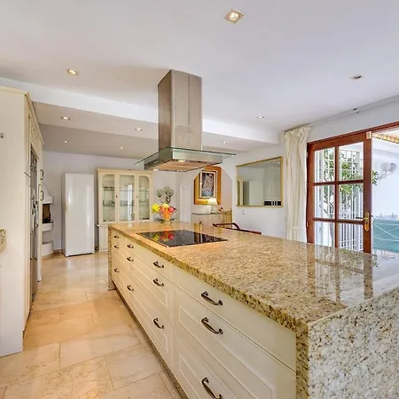 5bd Luxury *